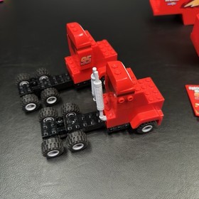 LEGO Junior Cars minifigures parts & Pieces Mack crs004 set 10745  *incomplete