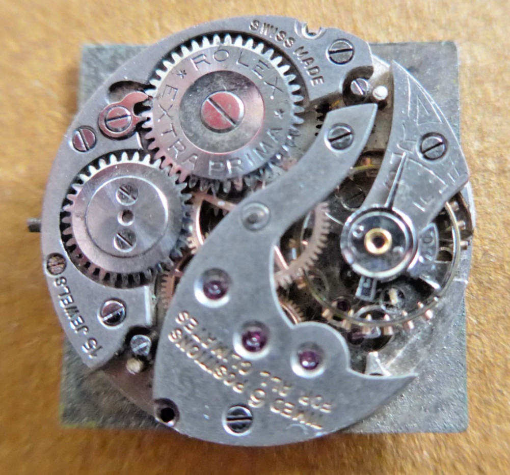 by Extra  Sydney Retailed &amp; Ltd Dial Movement. Watch Rolex Prima Saunders - vintagewatches.pk