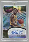 Magic Johnson 2023 Panini Revolution #A-MJL Levels Auto