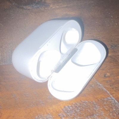 True Wireless Bluetooth In-Ear Earbuds for iPhone, White, Double, Charging Case