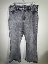 Ava  Viv Women  s Jeans 18W High Rise Bootcut Crop