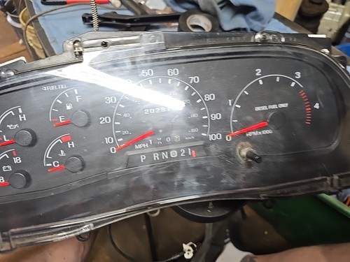 99-01 Ford F350 7.3L Powerstroke Diesel Auto Instrument Gauge Cluster 202K Miles - Picture 3 of 11