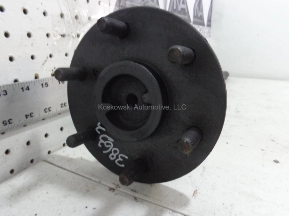 Eje trasero Chevy K1500 OEM GMC 30 Spline 4x4 15664115 Foto 2 de 4