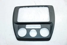 15-18 VW JETTA DASH RADIO STEREO CLIMATE CONTROL CONSOLE BEZEL TRIM Y8372