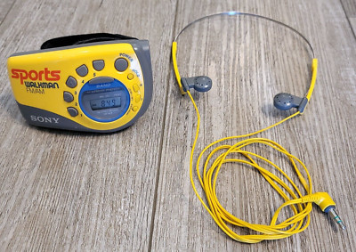 Sony Sports Walkman SRF-M78 Portable FM/AM Radio + Armband & MDR-W10 Headphones