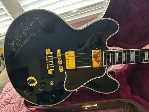 1996 BB King Autographed Gibson "Lucille"