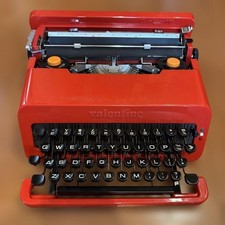 Valentine Red writer QWERTY Layout Untested Retro Collectible Junk US TAX Includ thumbnail