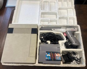 Nintendo NES Action Set with Box, Super Mario Game, Inserts - Tested & Works!!