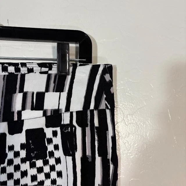 Pantalones Joseph Ribkoff para mujer 10 negros blancos geométricos al tobillo elástico Foto 2 de 4