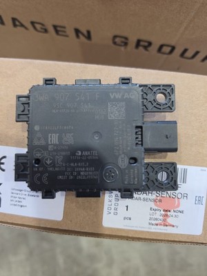 New OEM VW /AUDI Radar Sensor 3WA907541F