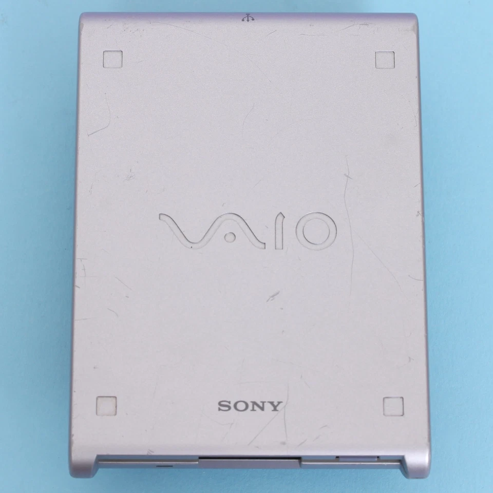 Sony VAIO Portable External USB 1.44 MB 3.5” FDD Floppy Disk Drive PCGA-UFD1 - Image 2 of 4