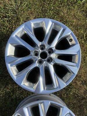 2020 2021 2022 2023 2024 Toyota Highlander Wheel Rim 20x8 Used Oem
