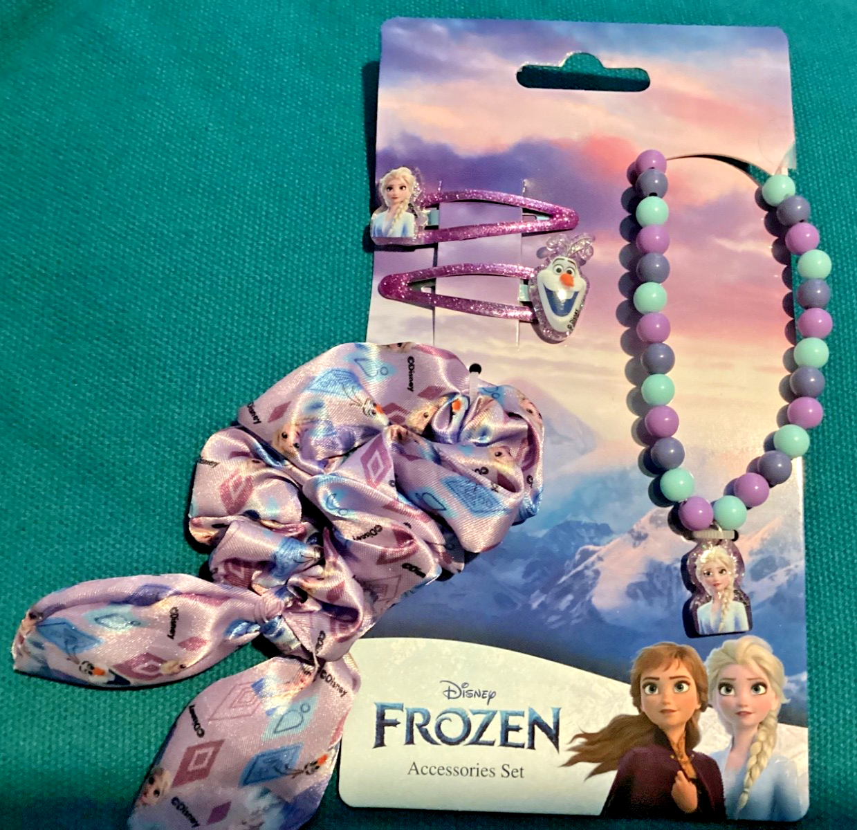 BNIP New Disney Frozen 2 x Snap Hair Clips & Hair Scrunchie & Necklace