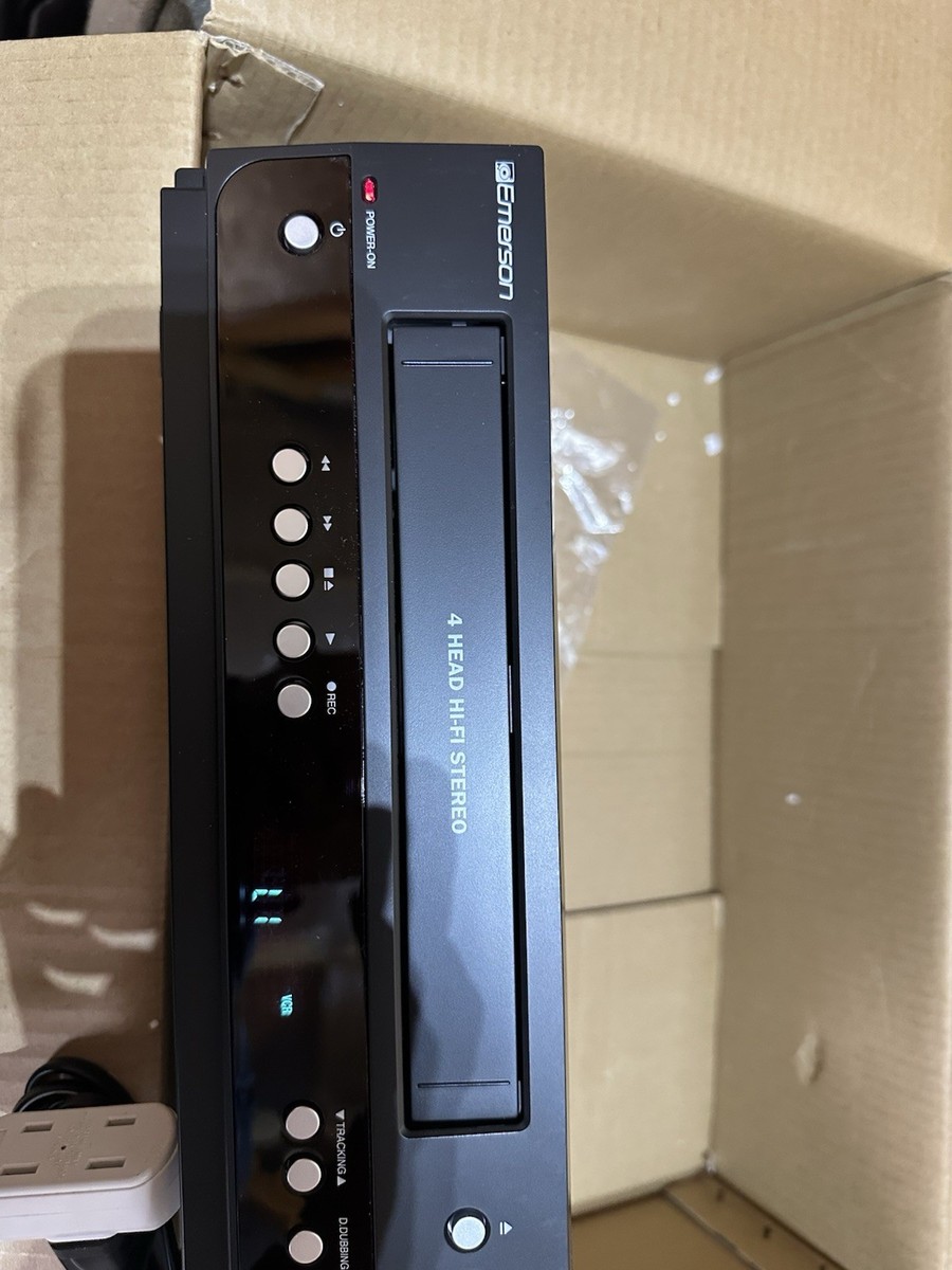 Emerson ZV427EM5 DVD Recorder VCR Combo Player 1080p Remote