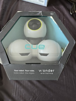 Wonder Workshop Cue Coding Robot