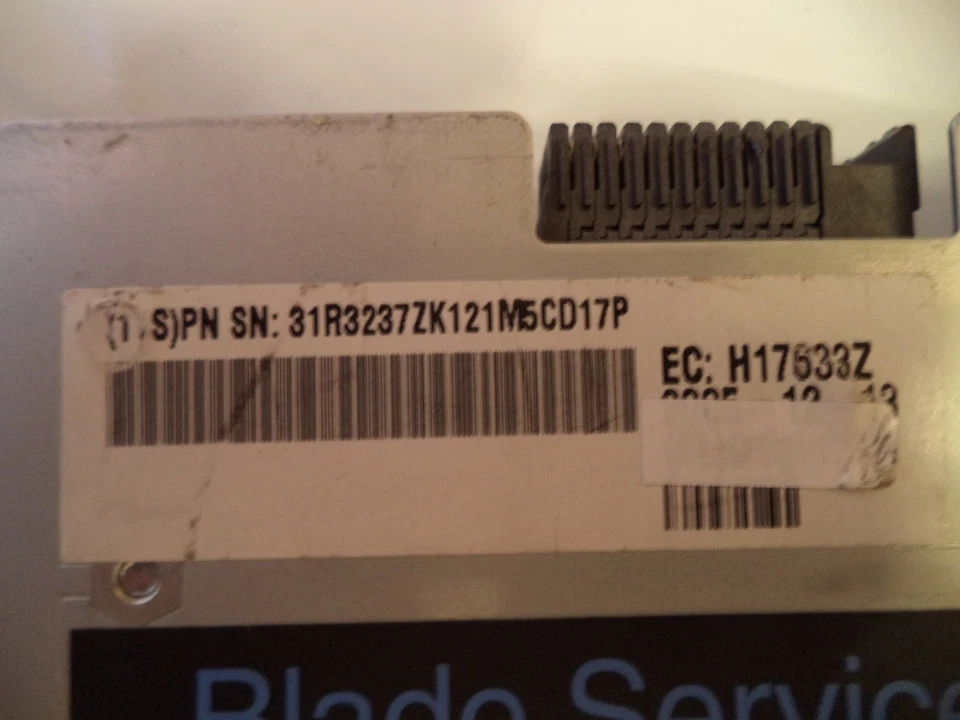  IBM 8843-55U 2-Xeon 3.8 processor, .5 ram - Image 3 of 4