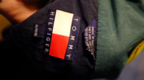 VINTAGE 90'S TOMMY HILFIGER MEN XL SPELLOUT LOGO/FLAG BLUE WINDBREAKER JACKET - Picture 2 of 9