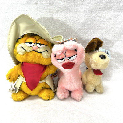 Vintage 1980's Dakin Garfield ''Move Over Duke'' John Wayne Plush - Arlene Odie