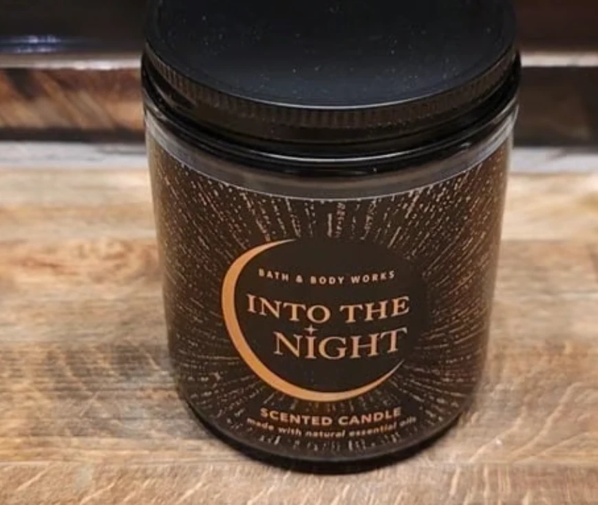 Bath & Body Works Into the Night Candle - Thumbnail 2