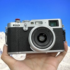 Fujifilm X100F 24.3 MP APS-C Digital Camera w/23mm f2 Lens SILVER 100 WORKING