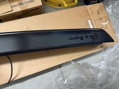 15 - 23 DODGE CHALLENGER SRT HELLCAT REAR TRUNK DECK LID SPOILER WING CAMERA OEM