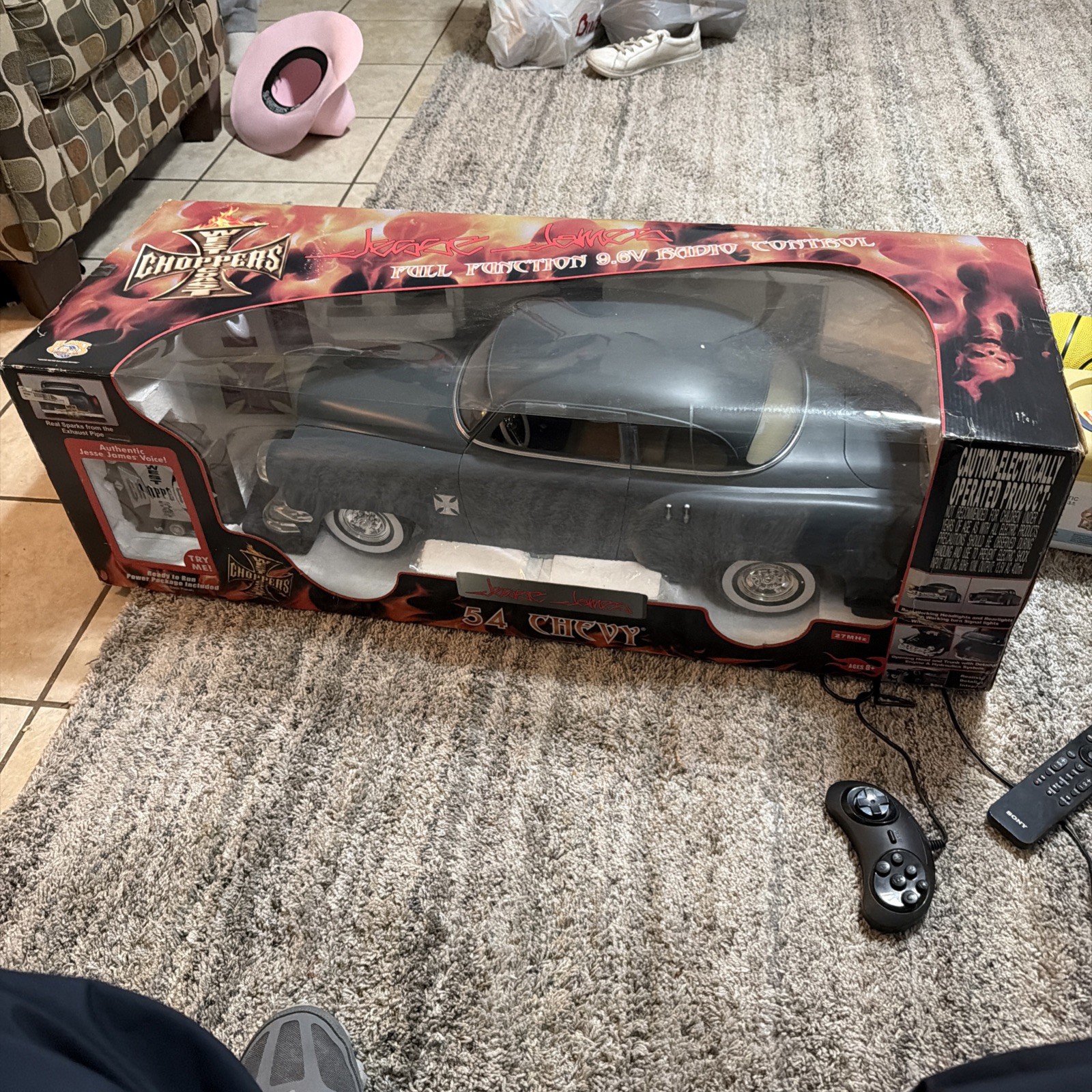 HUGE 2004 1:6 SCALE JESSE JAMES WEST COAST CHOPPERS GRAY 54 CHEVY RC CAR