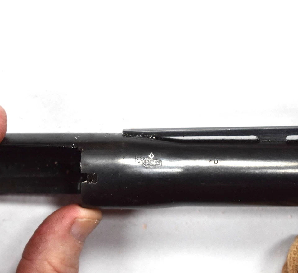 Remington 1100 12 Gauge 3" Magnum Barrel 30" FULL Choke Vent Rib Barrel Blue - Image 4 of 4
