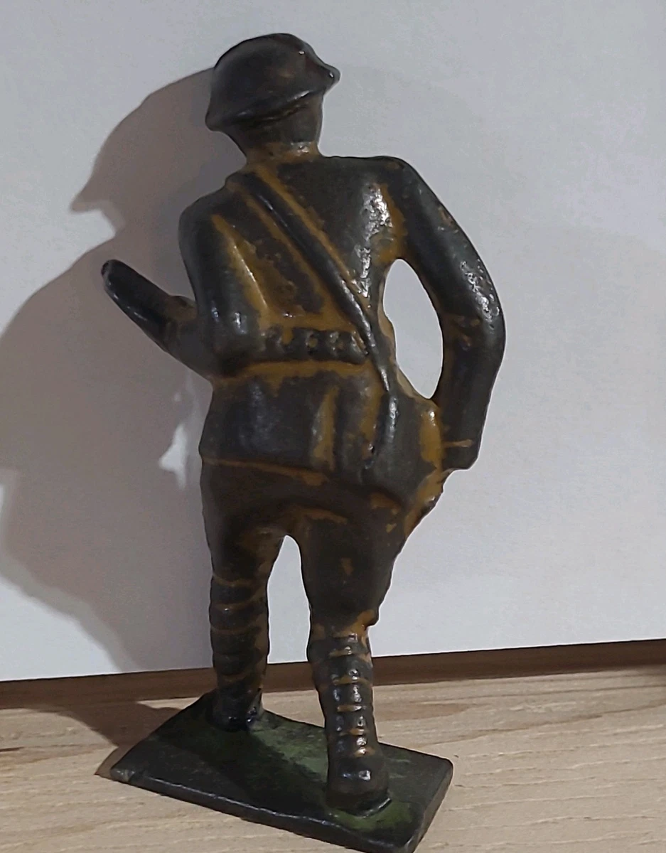 Grey Iron Dime Store (?) Cast Iron Toy Soldier WW I Era.