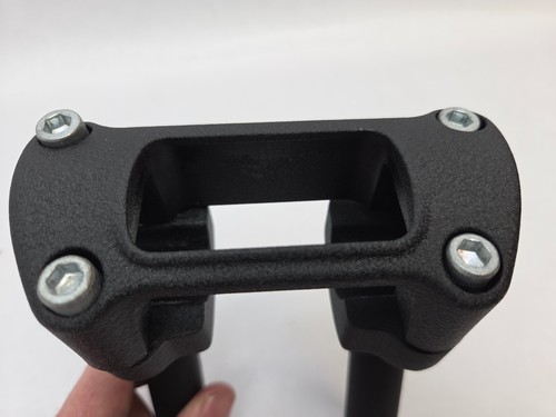 OEM Harley Davidson M8 Softail Handlebar Risers & Top Clamp "1 inch bar Used - Picture 8 of 14