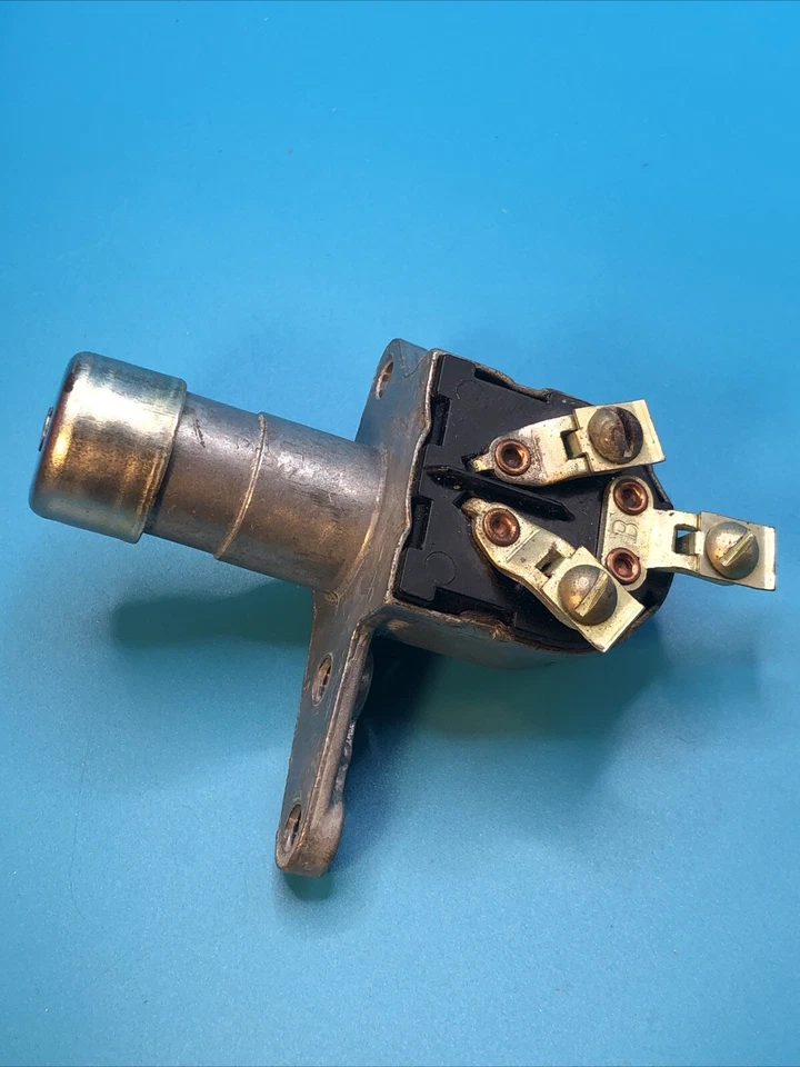 Interruptor atenuador de faros CADILLAC PLYMOUTH JEEP STUDEBAKER 1929-70 HECHO EN EE. UU. Foto 2 de 4