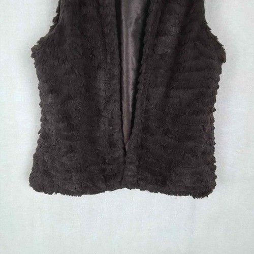 Girl's Faux Fur Sleeveless Open Front Hoodie Size Medium in Brown - Picture 6 of 12