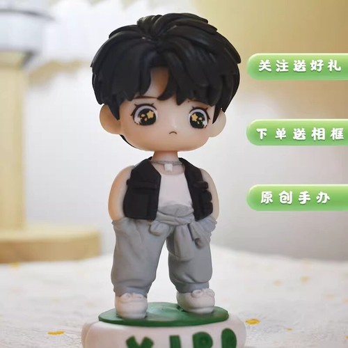Wang Yibo Figuras Muñeca Resina Tarro de Vidrio Mini Estatua Modelo Juguete Adorno 10cm Regalo - Imagen 2 de 13