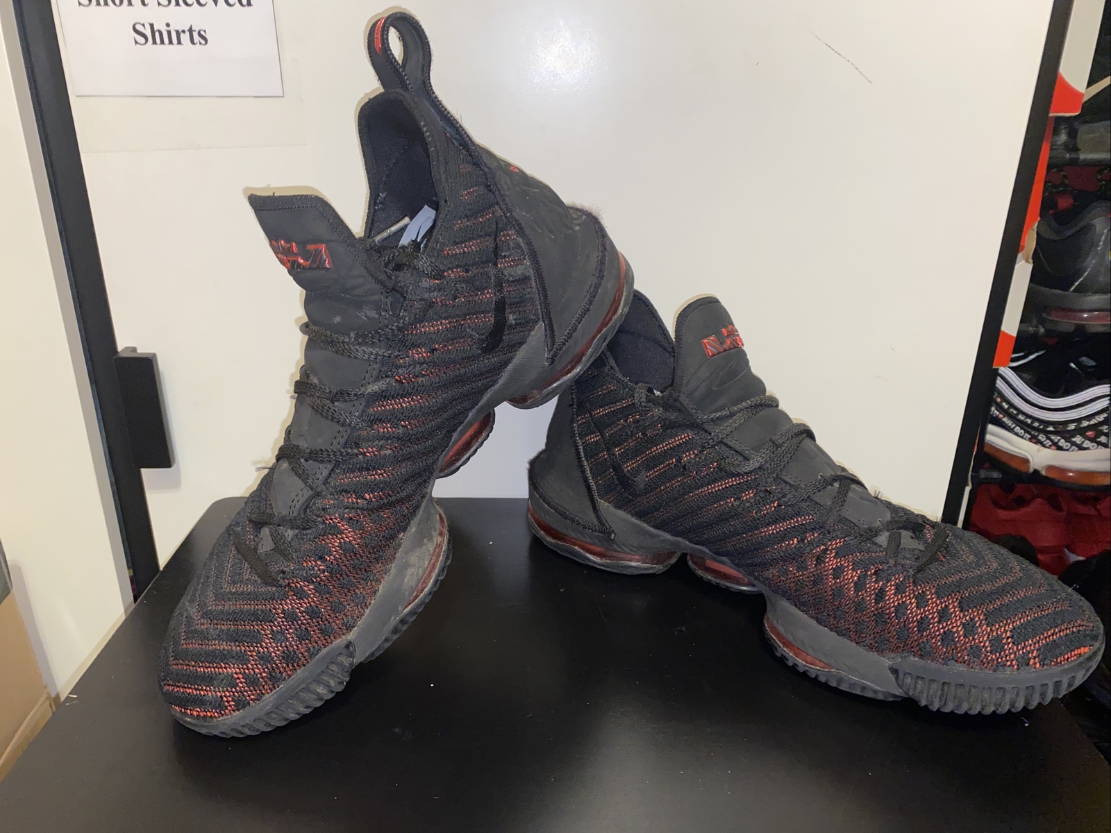 lebron 16 fresh bred size 12