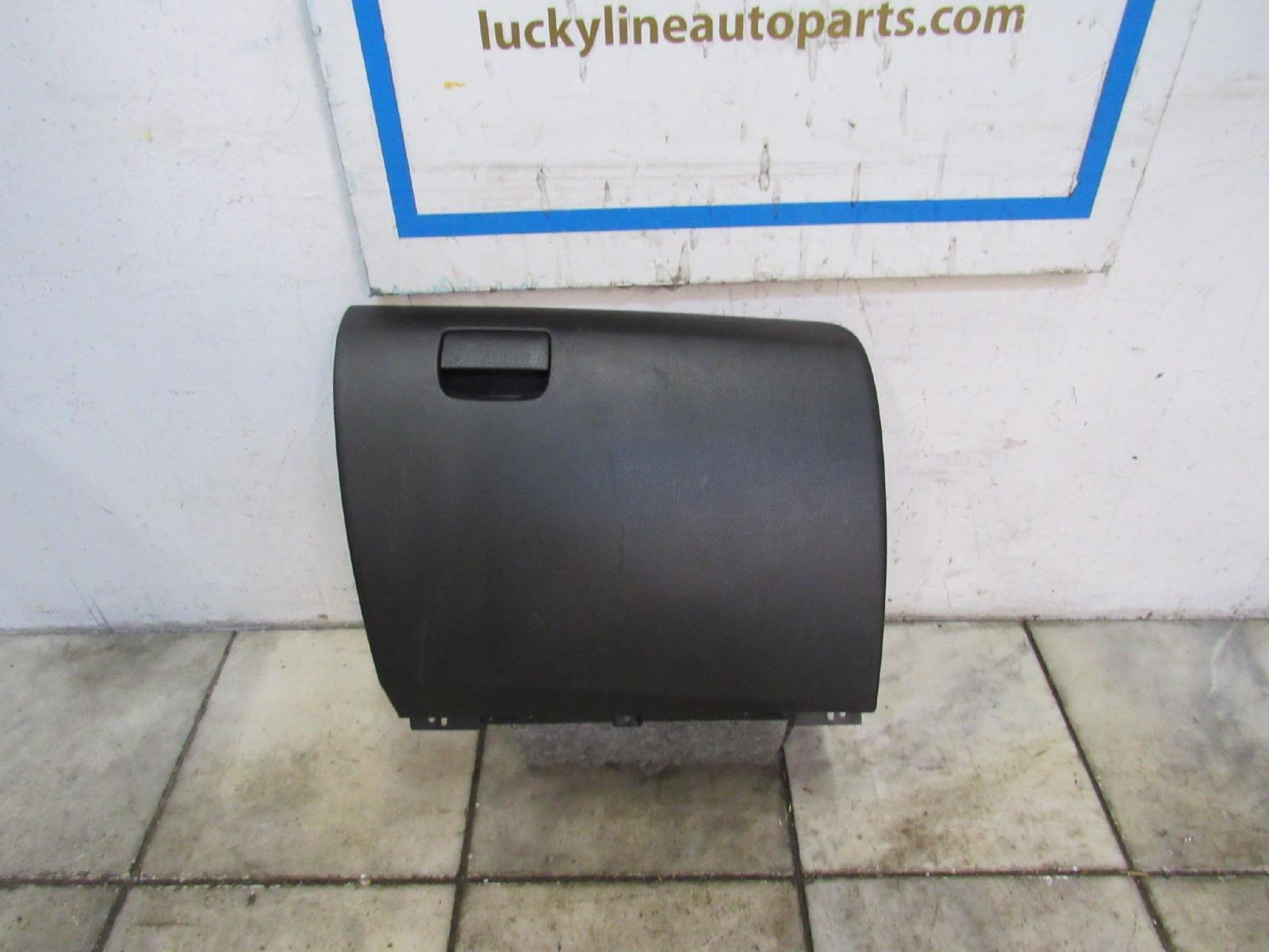 10 11 KIA SOUL Glove Box eBay