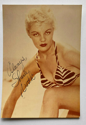 Sheree North   - Film  - original Autogramm - Größe  15 x 10 cm