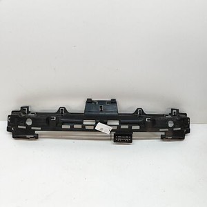 BMW i3 I01 Mittlere Halterung für Heckstoßstange 7462344 2020 28047530