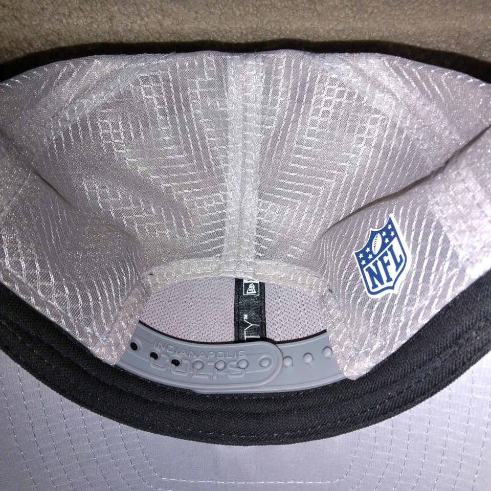 Sombrero ajustable New Era 9Seventy Indianapolis Colts 2025 nuevo con etiquetas Foto 4 de 4