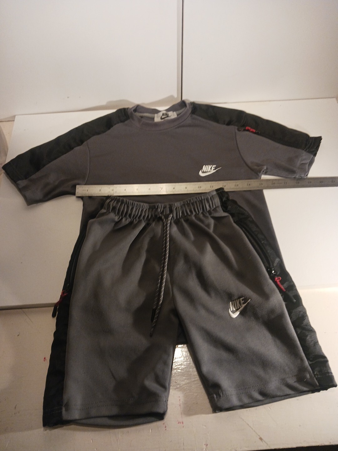 Picture 1 of 11