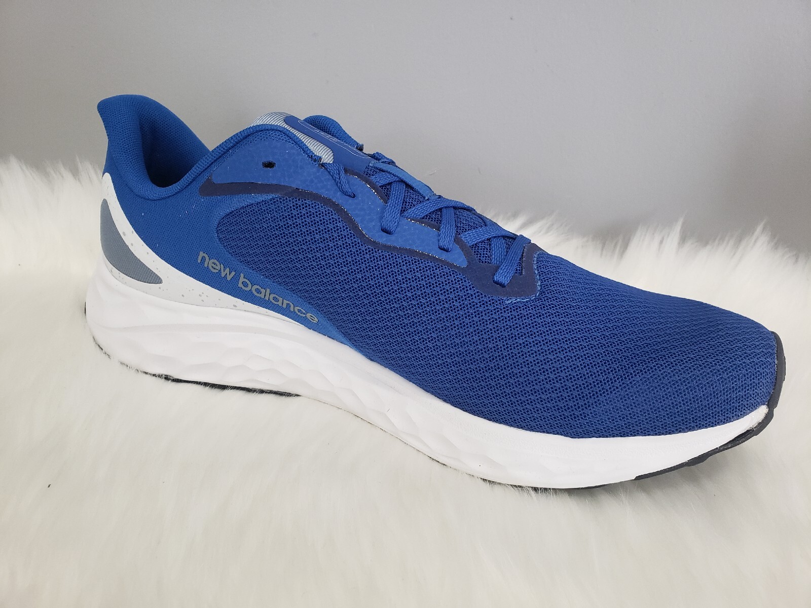 Size 13 New Balance Fresh Foam Arishi v4 Blue White MARISLB4 Mens Running Shoes eBay