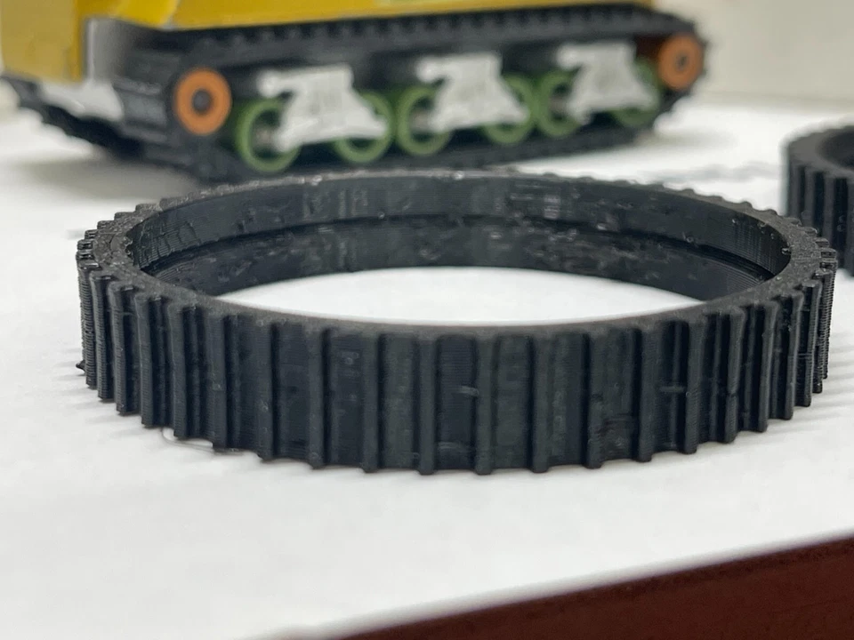 Vintage 1974 Lesney Matchbox Battle Kings K101 Army Sherman Tank (TRACKS ONLY) - Image 3 of 3