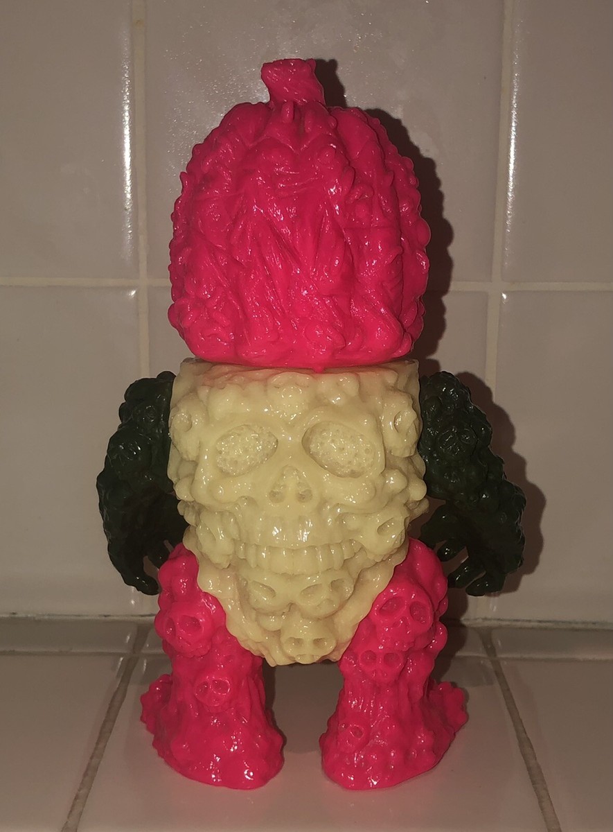 MVH Mutant Vinyl Hardcore Sam Henious Glow Mixed Parts 1/1 Sofubi