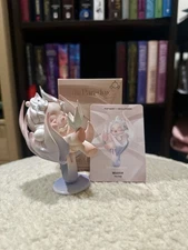 Authentic POPMART Skullpanda Paradox- The Hold 