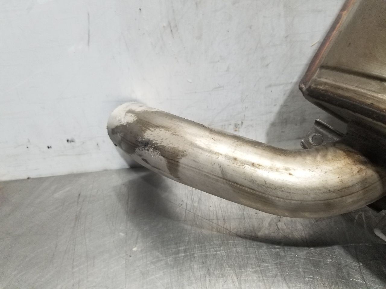 Maserati Levante 2022-2022 Right Exhaust tailpipe