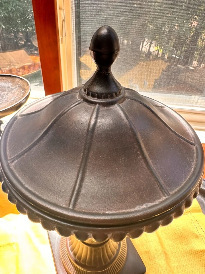 Винтажная ваза Southern Living 2 Greenbrier с цветочной лягушкой и крышкой хорошее состояние товара - Изображение 3 из 4