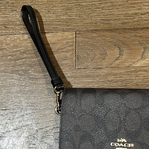 Coach Foldover Wristlet Brown Leather Logo Clutch NWOT - Picture 2 of 8