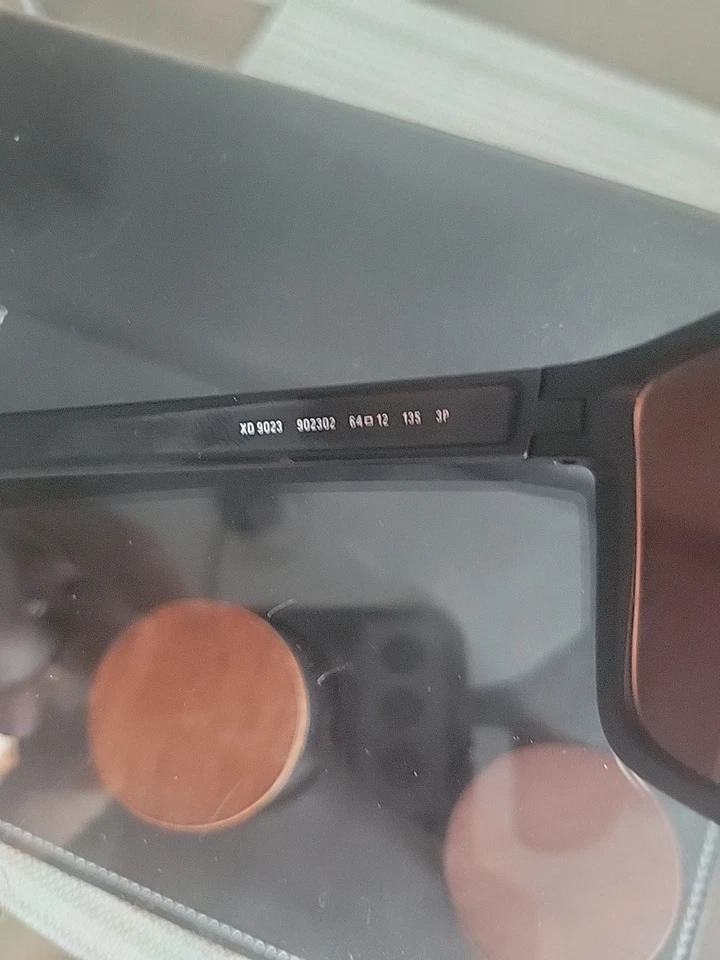 Gafas de sol Native Man marco negro mate, lentes grises, 64 mm polarizadas Foto 4 de 4