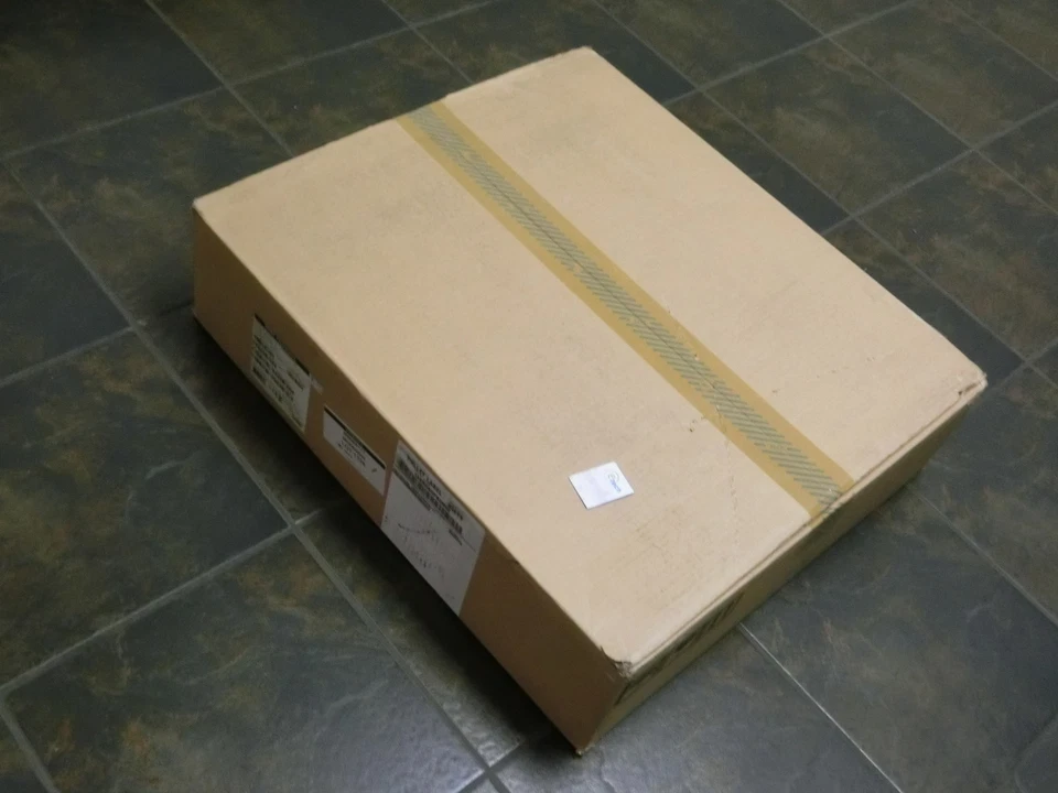 7309DFX / 7309HCM- IBM G8264CS 48-port 10GbE, 12 Omni Ports 8 Gb FC, 4x QSFP+ - Image 3 of 3