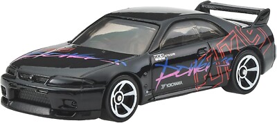 Nissan Skyline GT-R (BCNR33) ミニカー Nissan Skyline GT-R (R33) R V2 – Purple Diecast 1:64 Scale Model