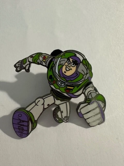 Toy Story 2 Buzz Lightyear 2001 Disney Pin 8423 (E5)