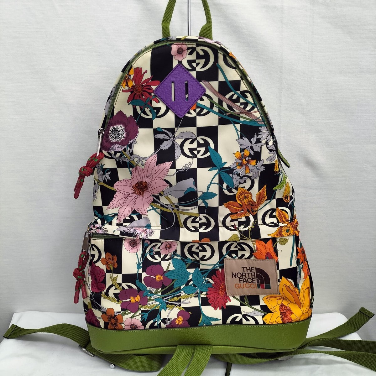 GUCCI x The North Face Floral Multicolor Green Nylon Leather  display picture 2